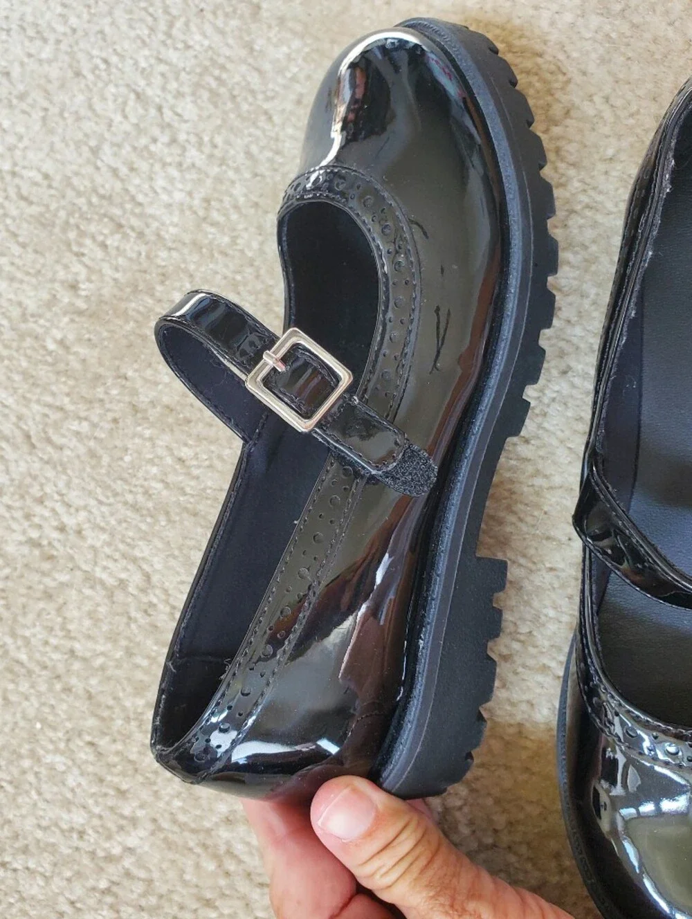 Lands' End Black Patent Youth Mary Jane with Buckle.  Size 13